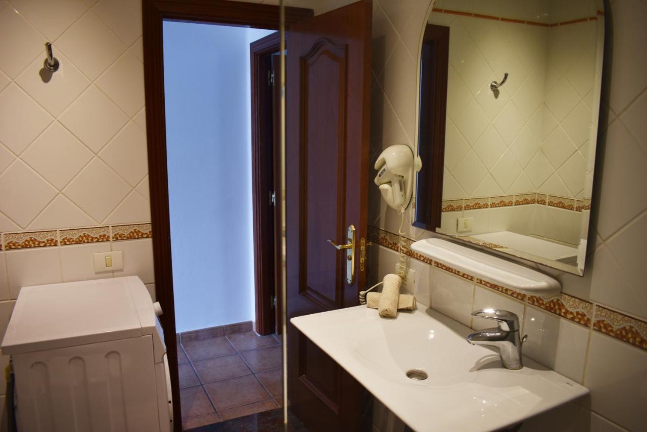 Playa Park 3 - 1 Bed - Ground Floor - Air-Con - Private Wi-Fi - Uk Tv Apartment Puerto del Carmen  Exterior photo