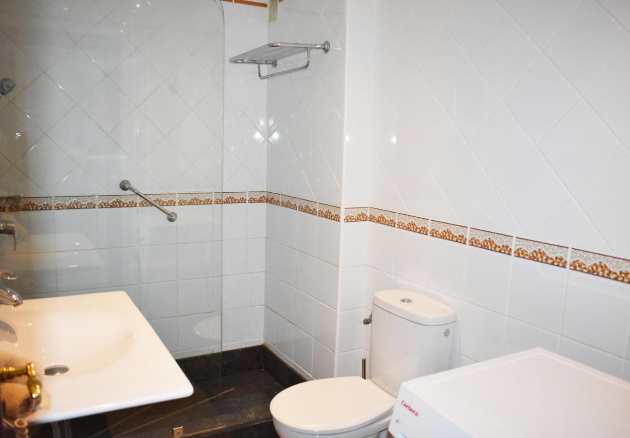 Playa Park 3 - 1 Bed - Ground Floor - Air-Con - Private Wi-Fi - Uk Tv Apartment Puerto del Carmen  Exterior photo